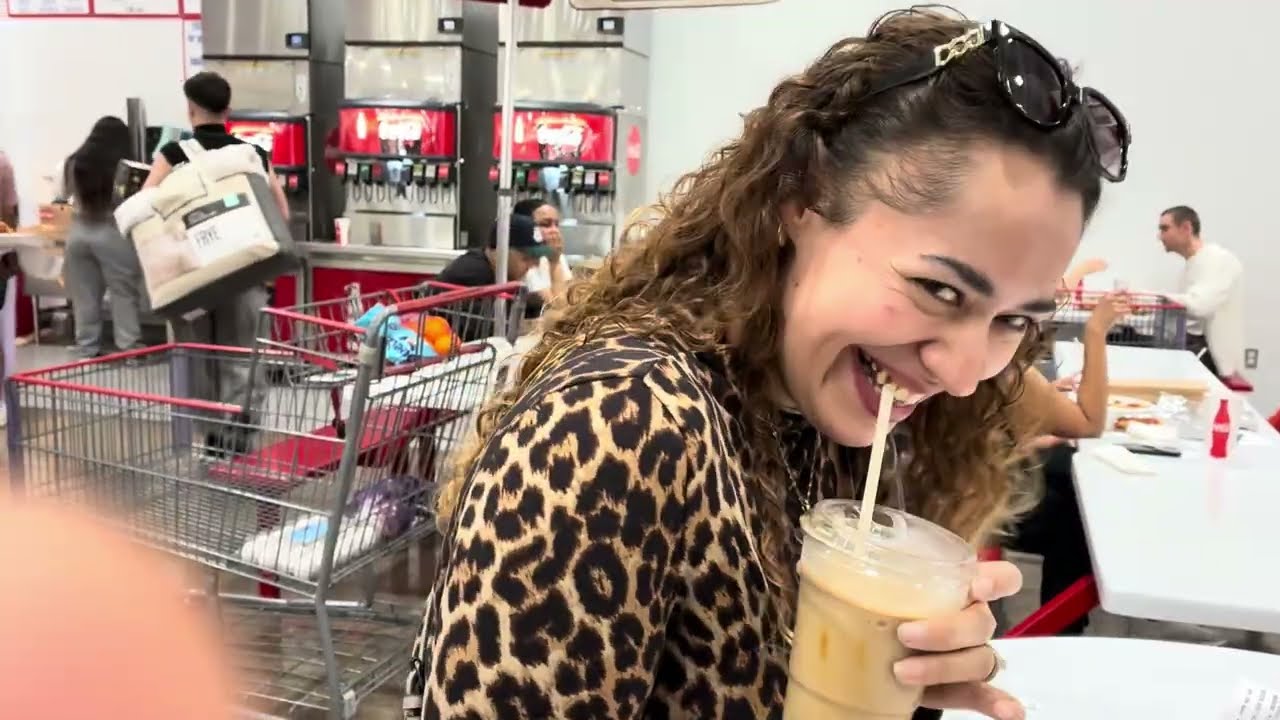 Fuimos de compras 🛒 🇺🇸,Salvador canta en inglés 😂, unas señoras se enojan conmigo 😡