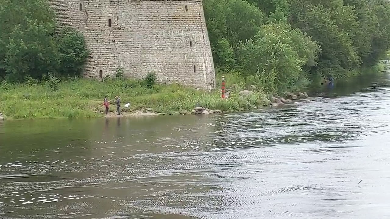 I think there are no boat rides down the Narva 😢🇪🇪