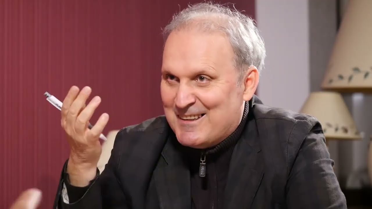 VO CENTAR Intervju so Trajko Slaveski- Koj e faten so racete vo medot!?