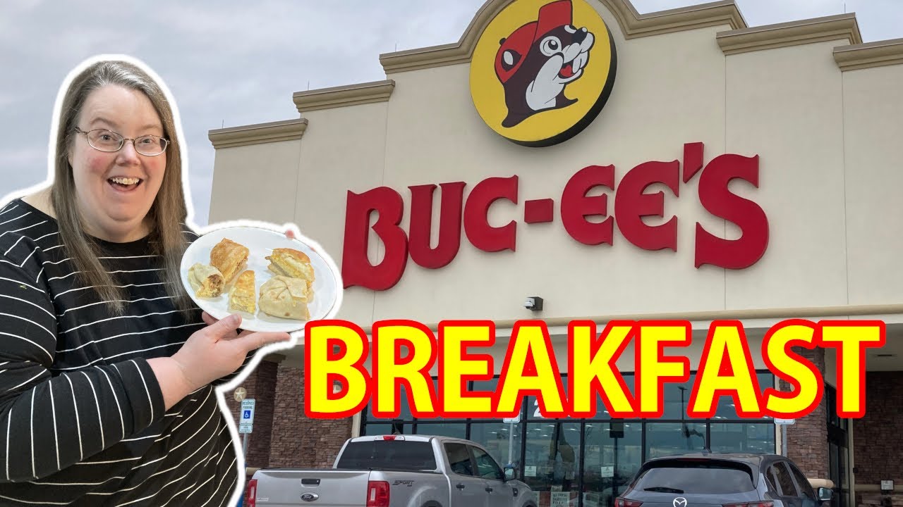 BREAKFAST at BUC-EE'S! Must Try Breakfast Foods in Crossville, TN!