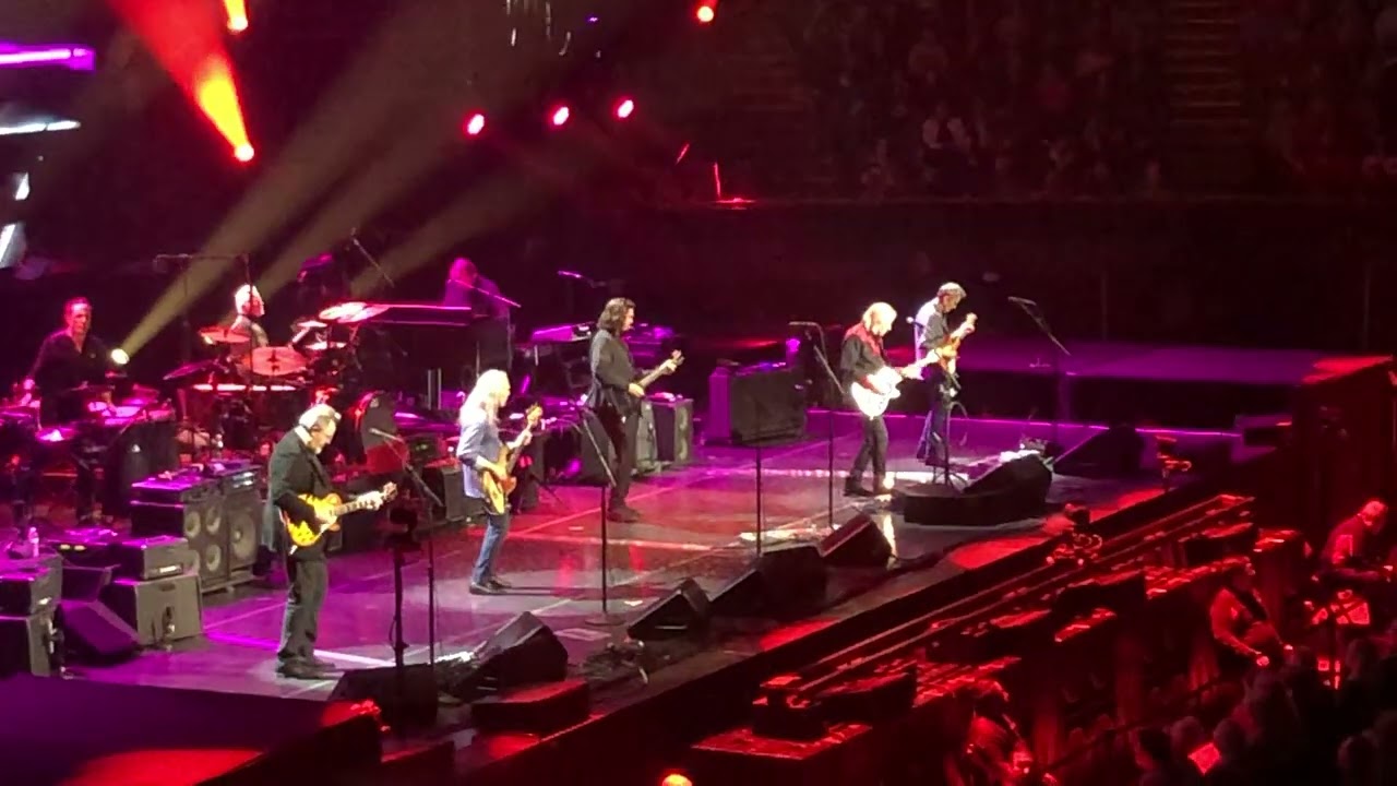EAGLES - Joe Walsh - Life's Been Good