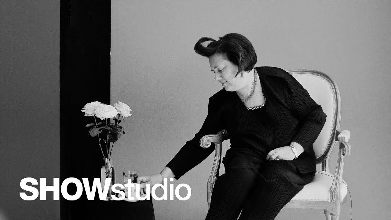 Iconic Fashion Journalist Suzy Menkes on Front Row Secrets | In Fashion