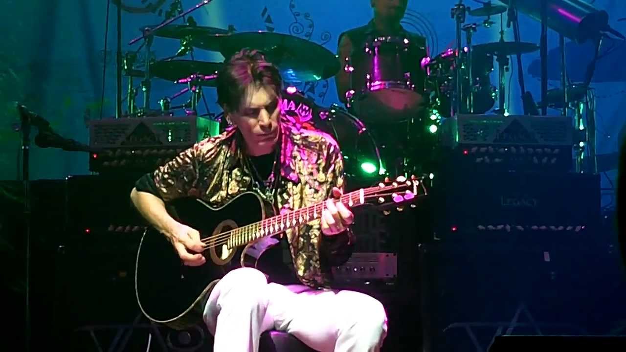 Steve Vai - Sisters Acoustic Live in Paris Olympia
