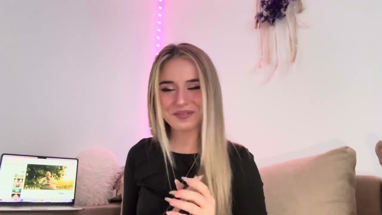 Transformarea ta spirituală trece la alt nivel divin feminin. Toate versiunile tale în uniune ✨