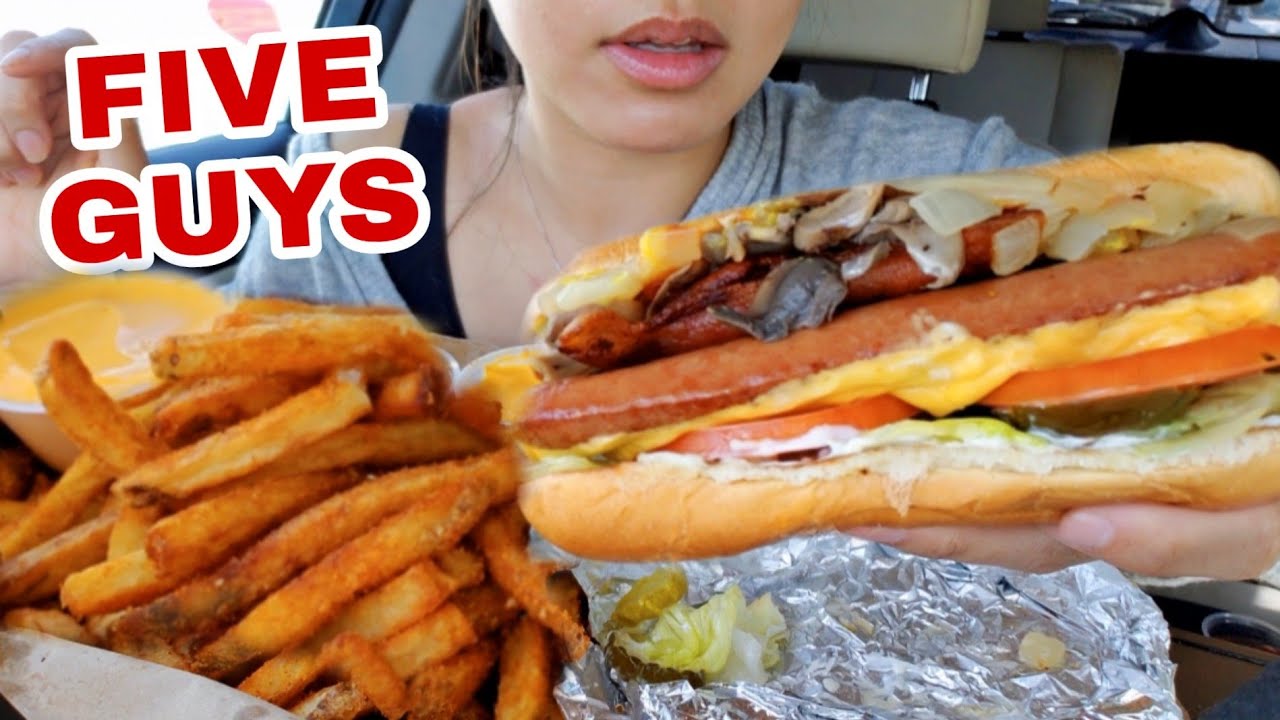 ASMR EATING FIVE GUYS CHEESE HOT DOG N IN-N-OUT ANIMAL STYLE FRIES SOUND CAR MUKBANG 먹방 TWILIGHT