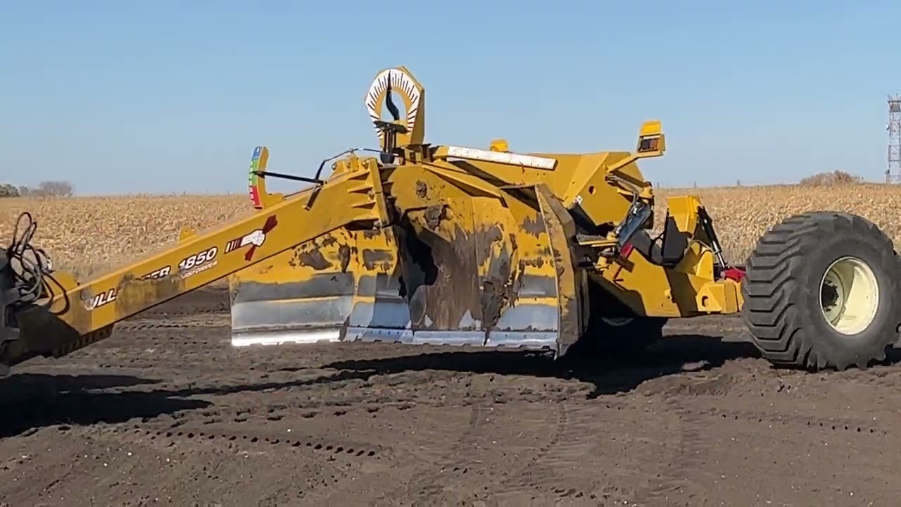 18ft Bridgeview PullDozer 1850 Transformer Blade, selling April 4, 23, www.fraserauction.com