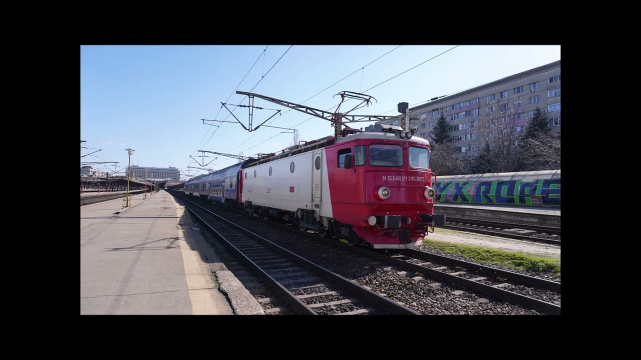 Colaj - poze cu trenuri din Gara de Nord