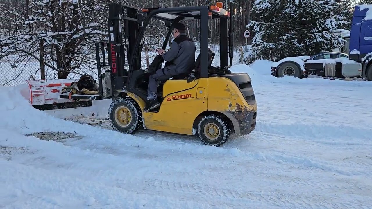 Sniego peilis šakiniam krautuvui