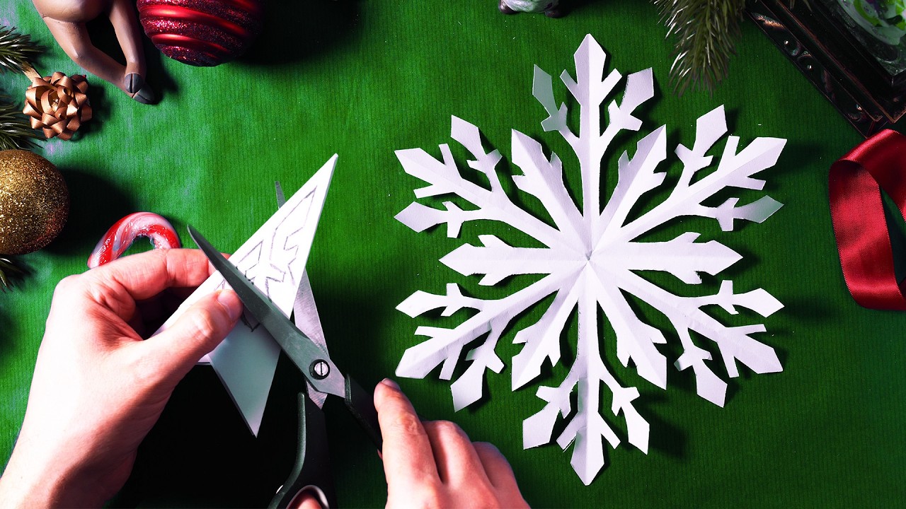 Як зробити сніжинку з прямокутного паперу ✂❄ Простий майстер-клас для дітей і дорослих!