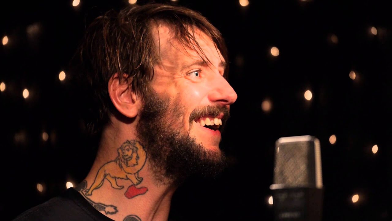 Band Of Horses - Everything's Gonna Be Undone (Live on KEXP)