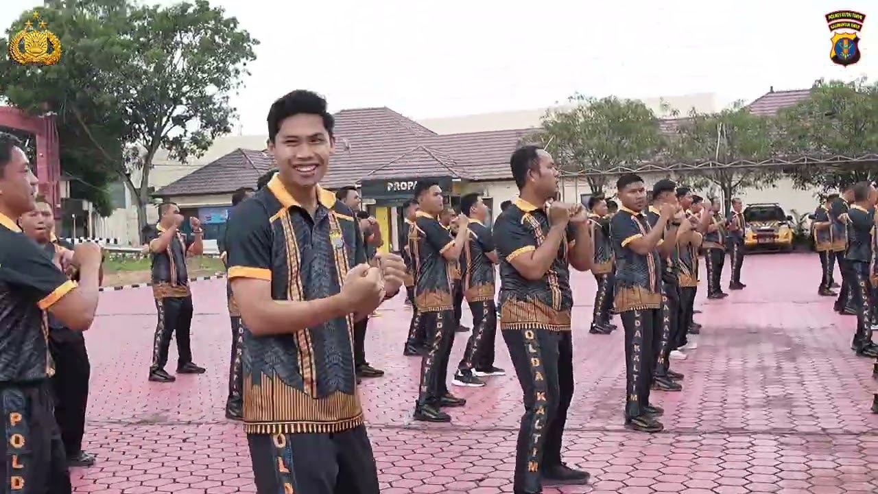 Polres Kutai Timur melaksanakan Giat Olahraga Bersama guna Menjaga Kondisi Fisik selalu Bugar
