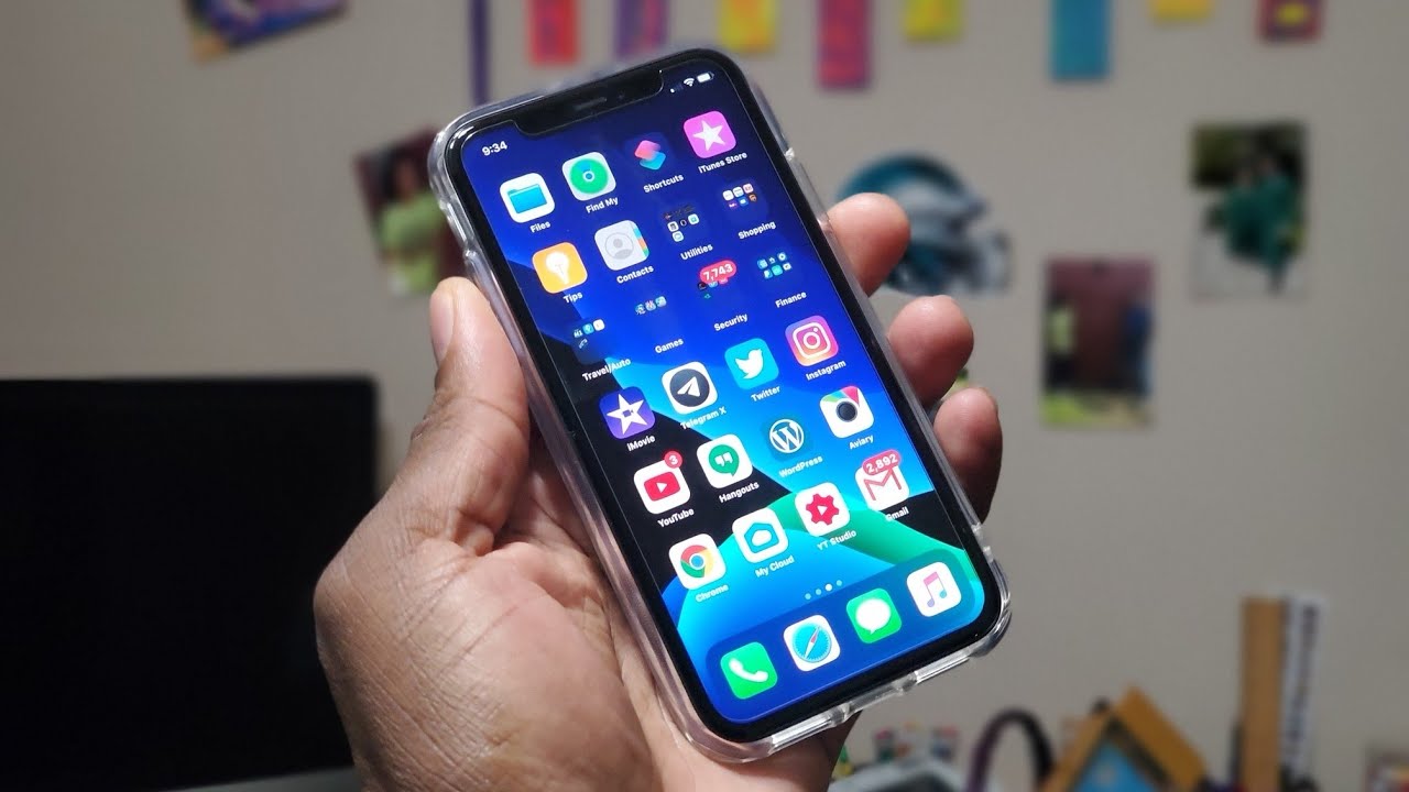 iPhone 11 | Tempered Glass Screen Protector installed!