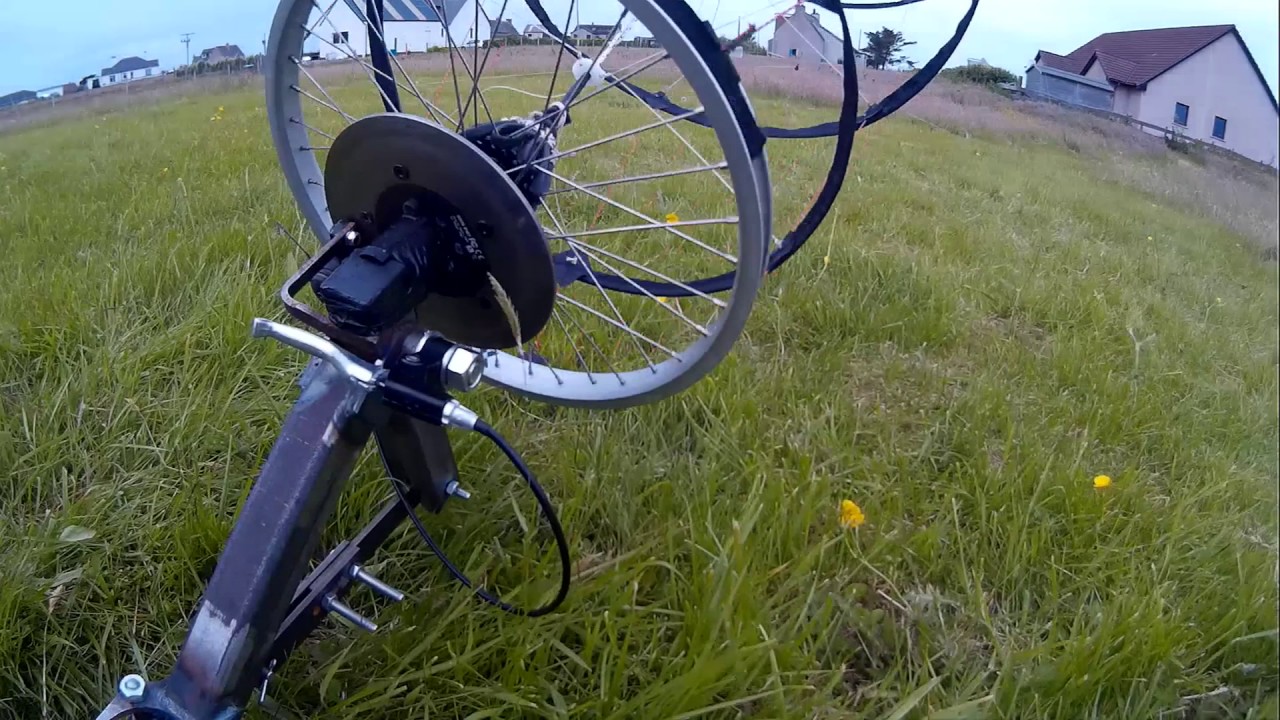 Single kite ring testing the Mini Ground Station on High Torsion
