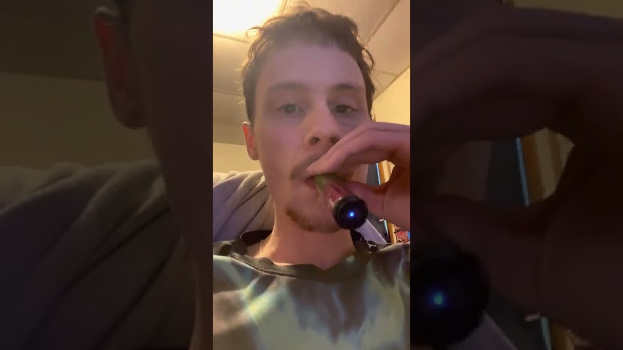 Watermelon bubblegum esco bar Disposable￼ vape by Fruitia review