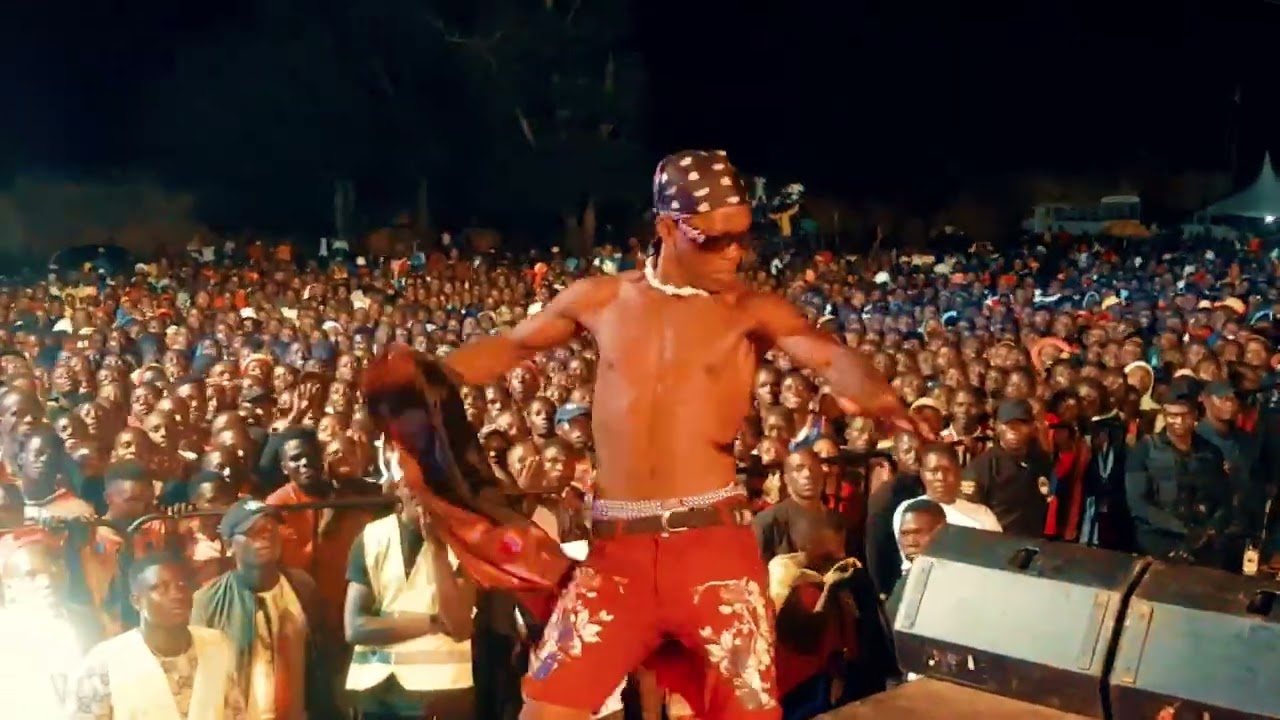 Best super stage performance by Bad Quta Tuli Basogana live on stage Kano  Kalibulala