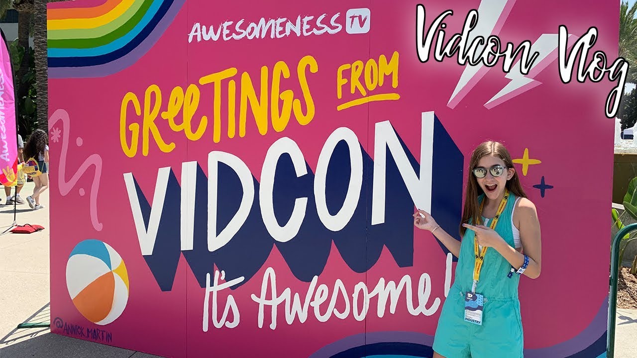 MY FIRST VIDCON VLOG!!! - VidCon 2019