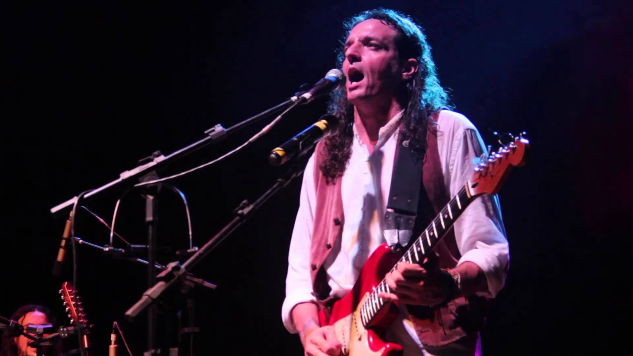 ASAS DO VENTO Banda RENEGADOS Além dos Rótulos AO VIVO