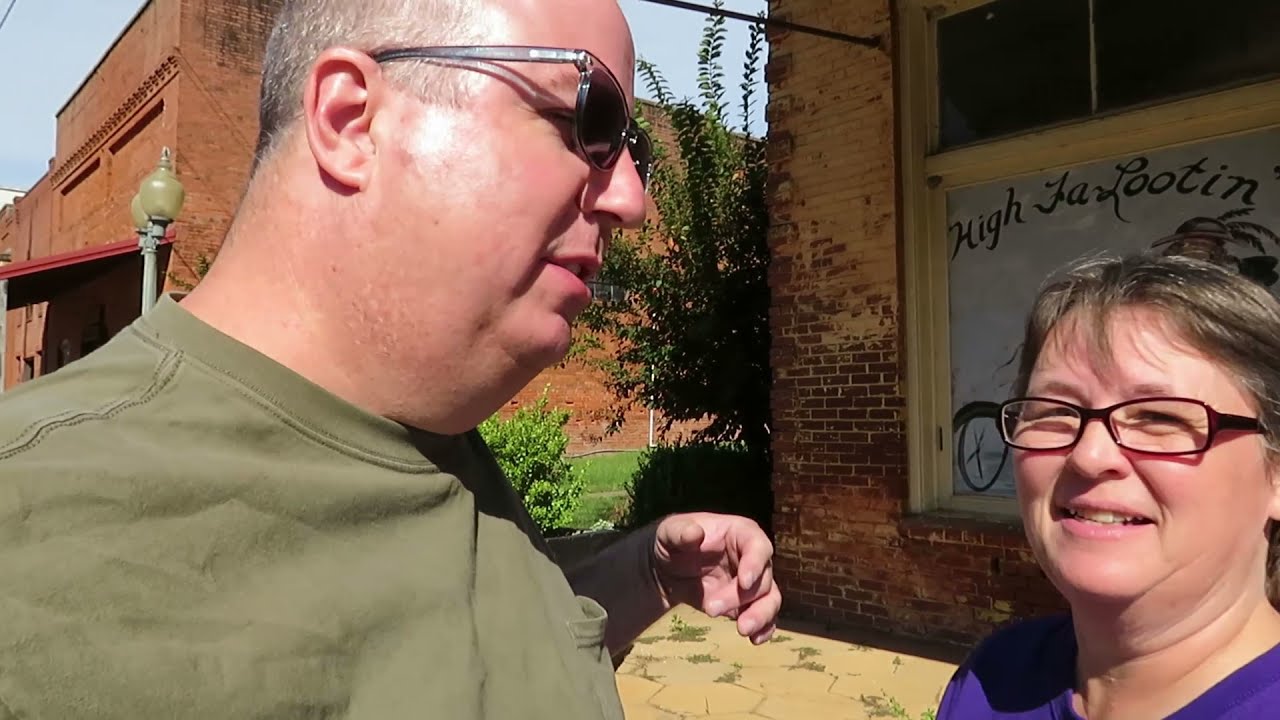 Exploring Deserted Parrot, GA - Town and Cemetery - Antique Ghost Town