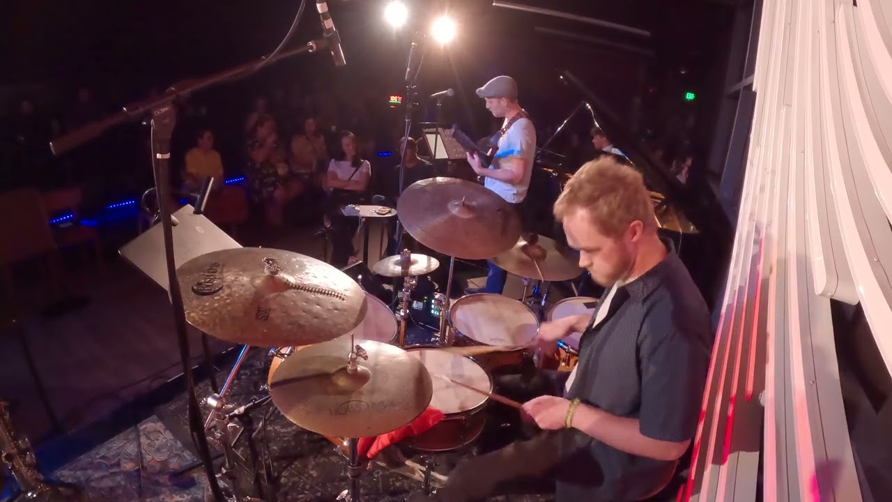 Everett Sutton Drum Solo On Spain (Chick Magnet)