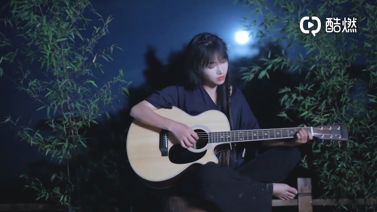 Liziqi INTERVIEW - 2019 [ENG SUB]