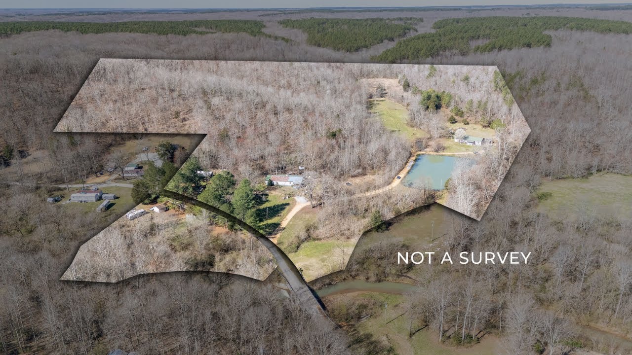 Homestead on 42.8 Acres in Hohenwald, TN