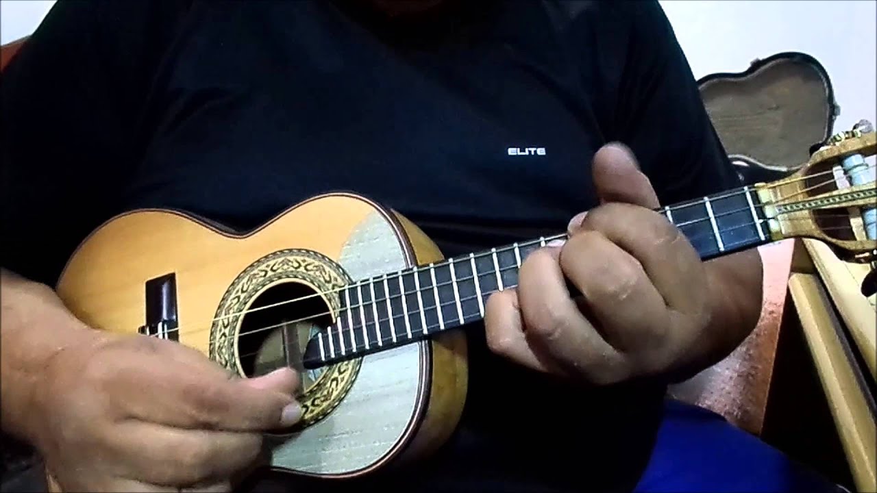 Trio Preto Nossa Escola cavaquinho