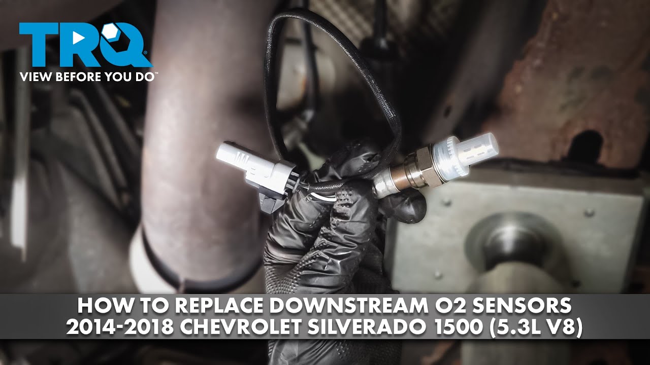 Как заменить датчики кислорода ниже по потоку на Chevrolet Silverado 1500 (5,3 л V8) 2014–2018 гг.
