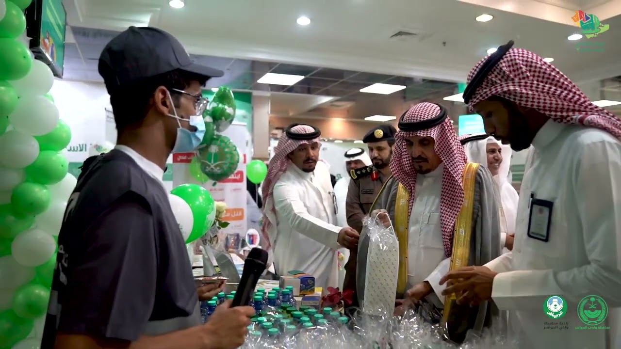 محافظ وادي الدواسر يزور مستشفى القوات المسلحة والمستشفى العام بوادي الدواسرفي اليوم الوطني 92