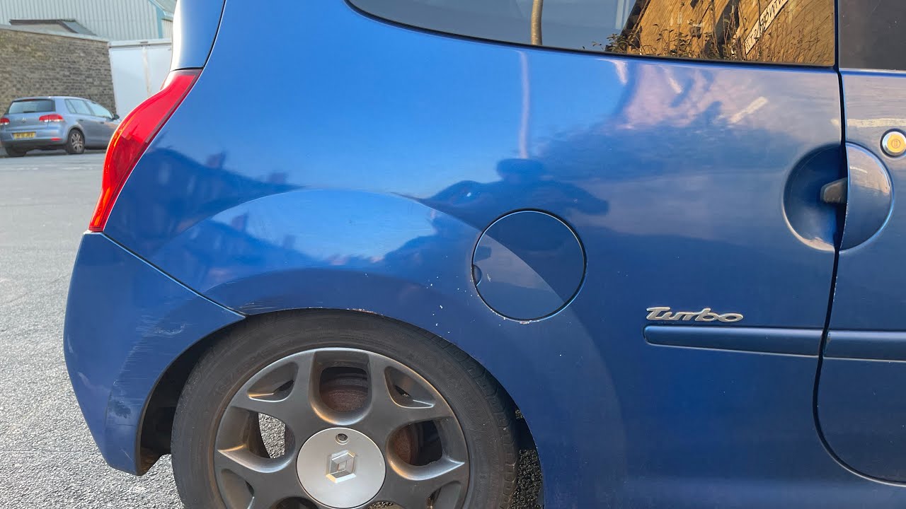 How to Service a Renault Twingo!