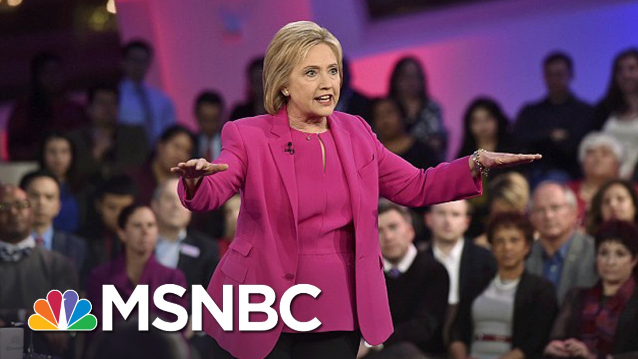 Hillary Clinton 'Has To Punch Back': MJ Panel Talks Presidential Debate | Morning Joe | MSNBC