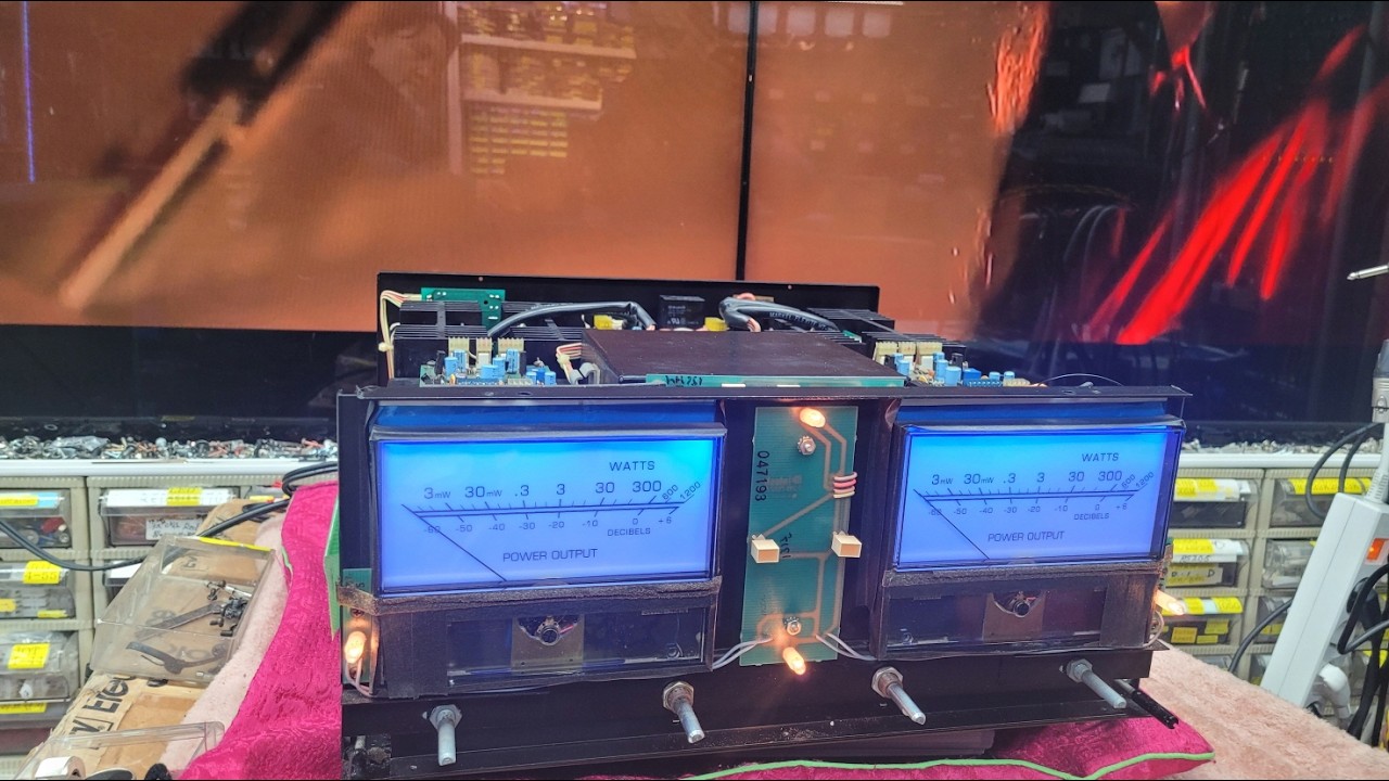 BROKEN McIntosh MC7300 Repair ? 36세의 명기 맥킨토시 파워앰프 고장수리! 심정지 사망스윗치 살려봐요! 메타전구불량을  블루LED로 ?