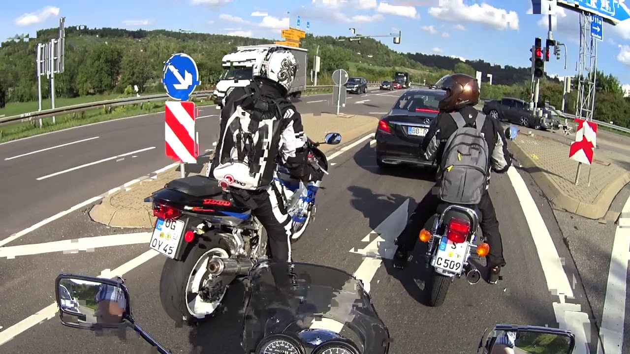 Сузуки GSXR 1000 vs.  Хонда NTV 650 и Сузуки  GN 250 / Штуттгарт /  2 серия