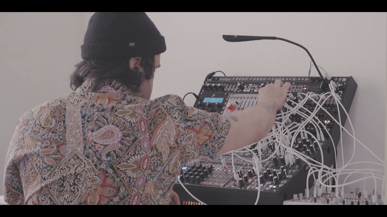First Jam with the MultiMod + Intellijel Cascadia + Make Noise Resynthesizer System