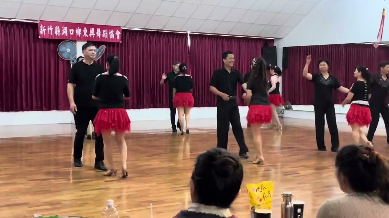 恰恰舞序