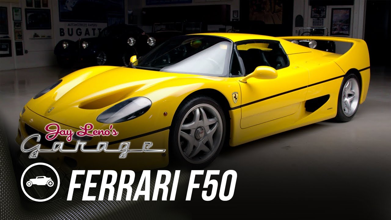 Джей Лено за рулем желтого Ferrari F50