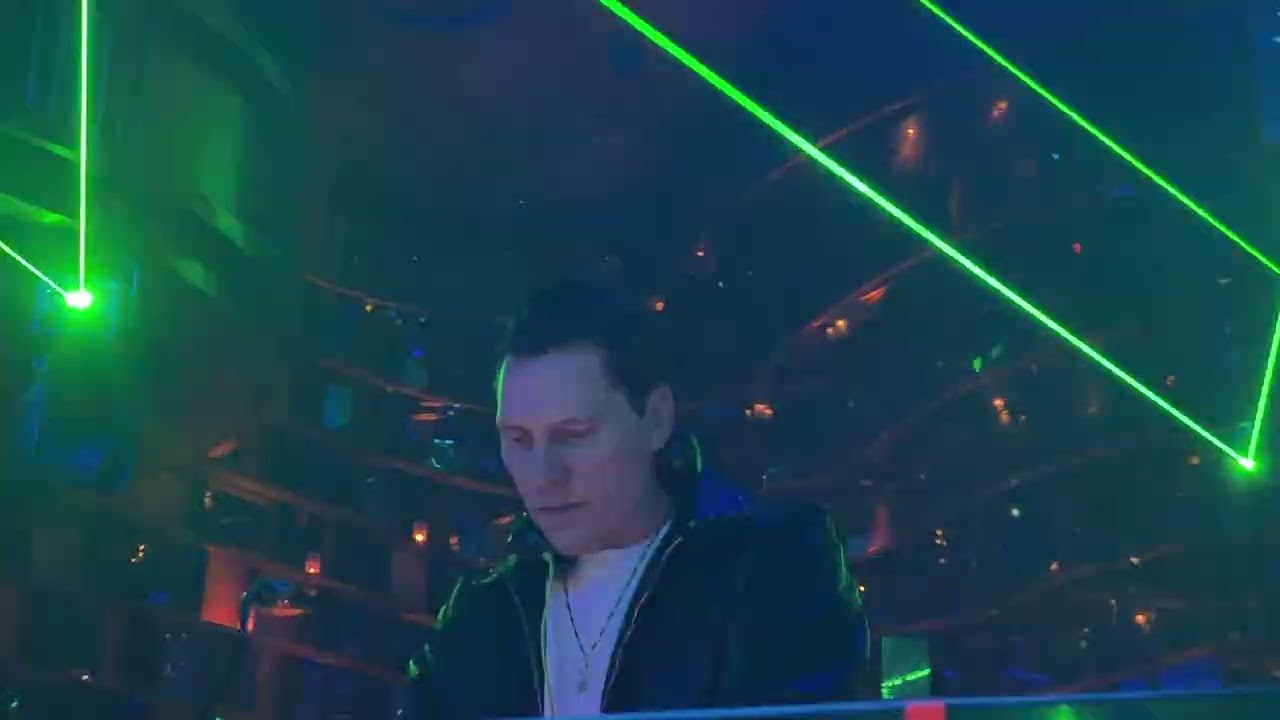 Tiësto - NYE 2026 OMNIA Las Vegas - Light Show 
