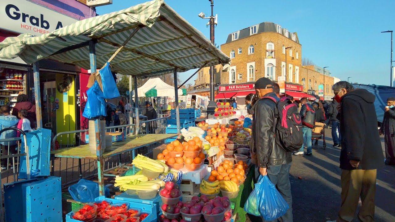 London Walk of Hackney’s RIDLEY ROAD MARKET in Dalston | 4K | Feb 2021