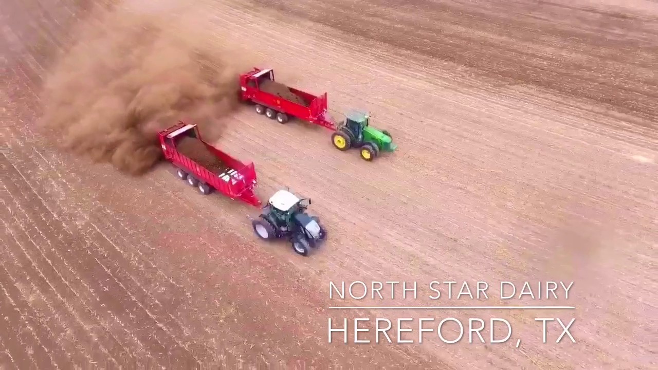 Meyer 9530's Spreading Manure Texas