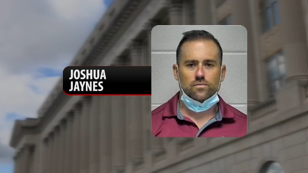 2 officers involved in Breonna Taylor raid have most serious charges dismissed
