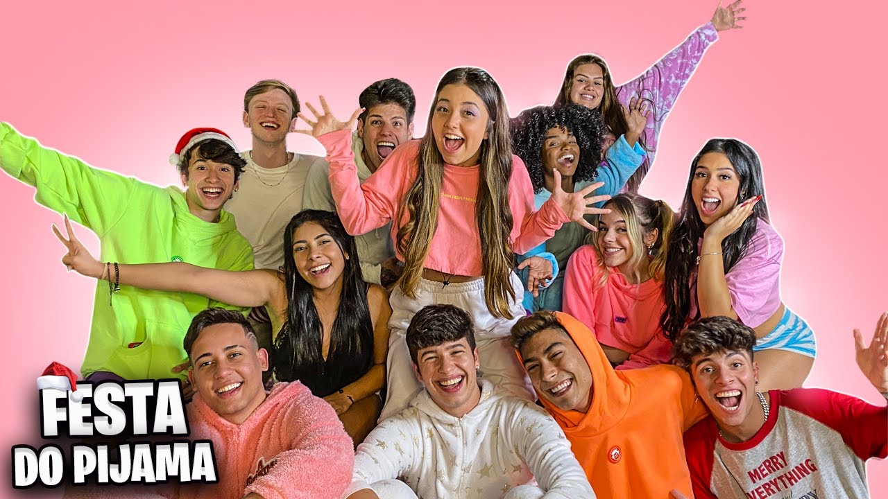 FESTA DO PIJAMA NA MANSÃO DE NATAL!