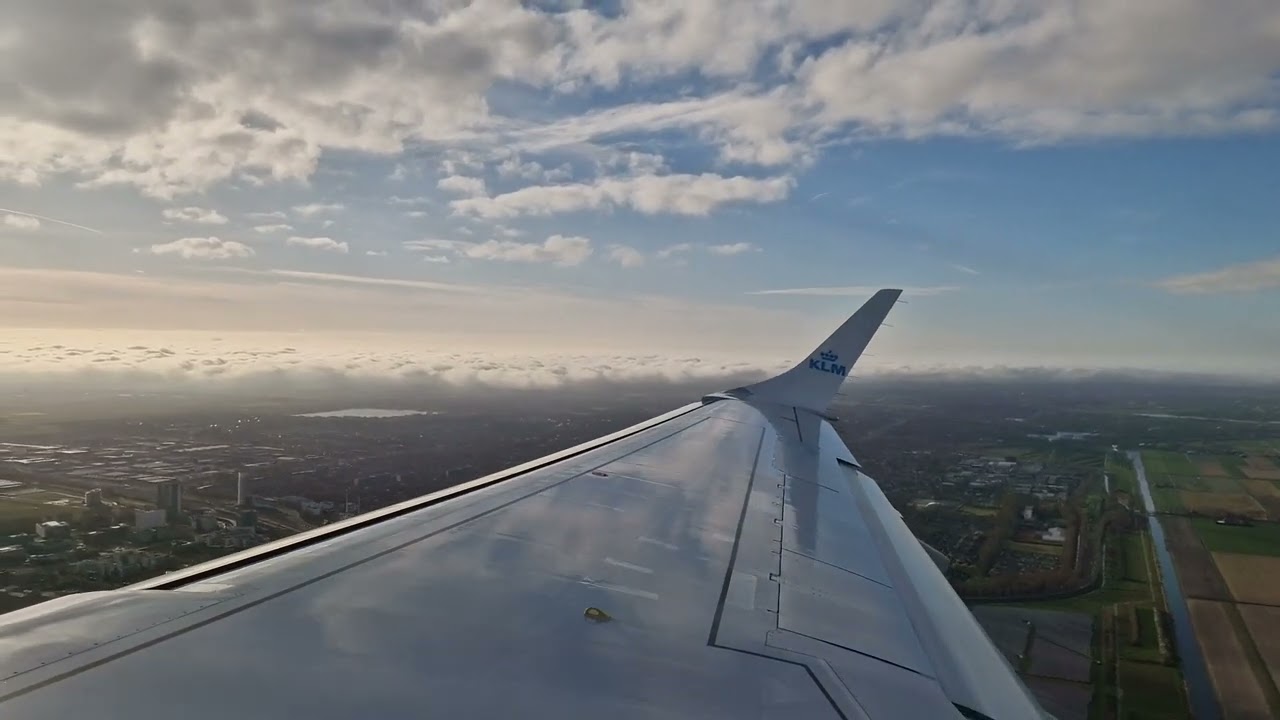 Take off EHAM KLM E190 18-3-2024