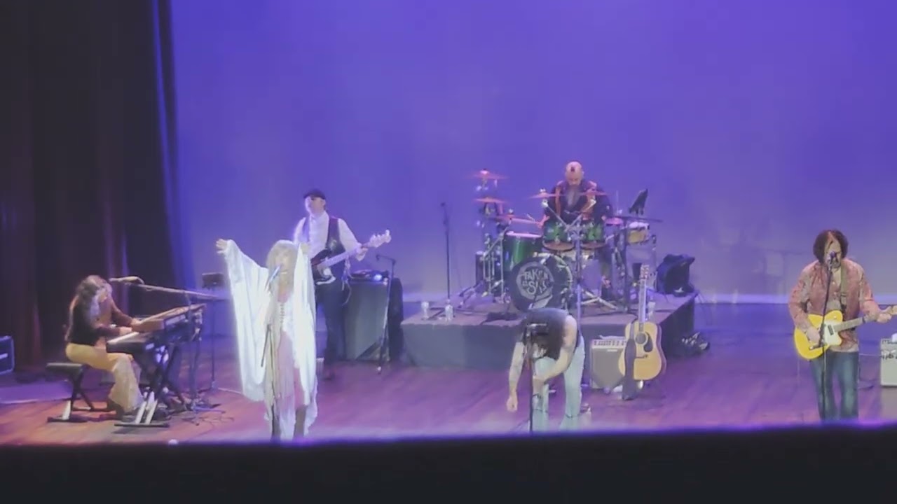 Taken by the Sky - Rhiannon at the Elsinore theater in Salem,Oregon 2/14/26