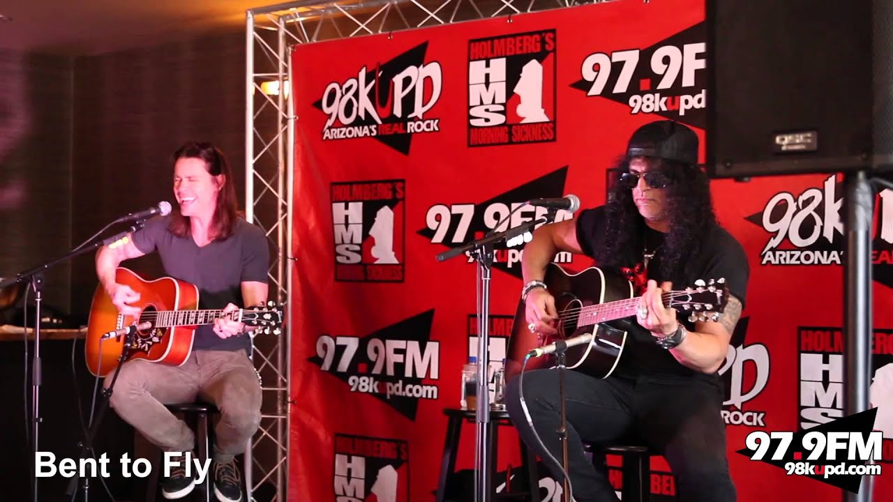 98KUPD's Private Acoustic Session w/ Slash - Bent To Fly