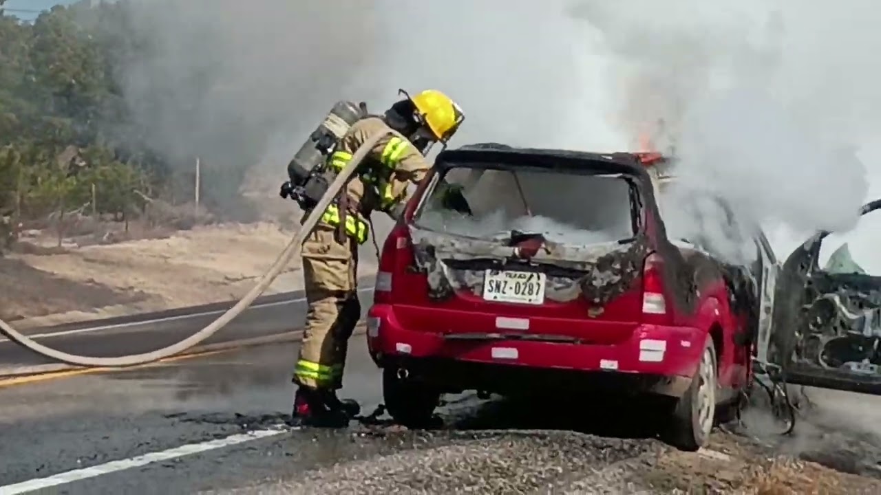 2001 Ford Focus Catches Fire Part Three