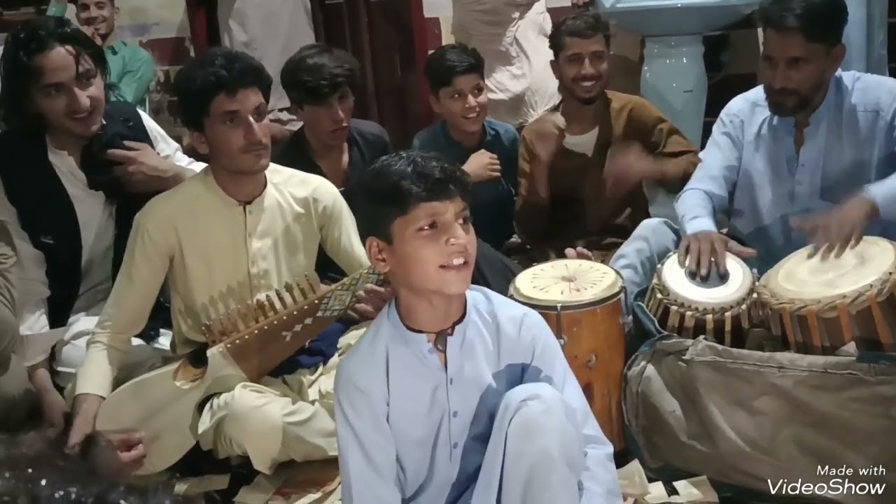 مہران ماشوم او سنگر شاہ زیب خان خطرناکہ مقابلا مصرے او مست پروگرام 03119535836