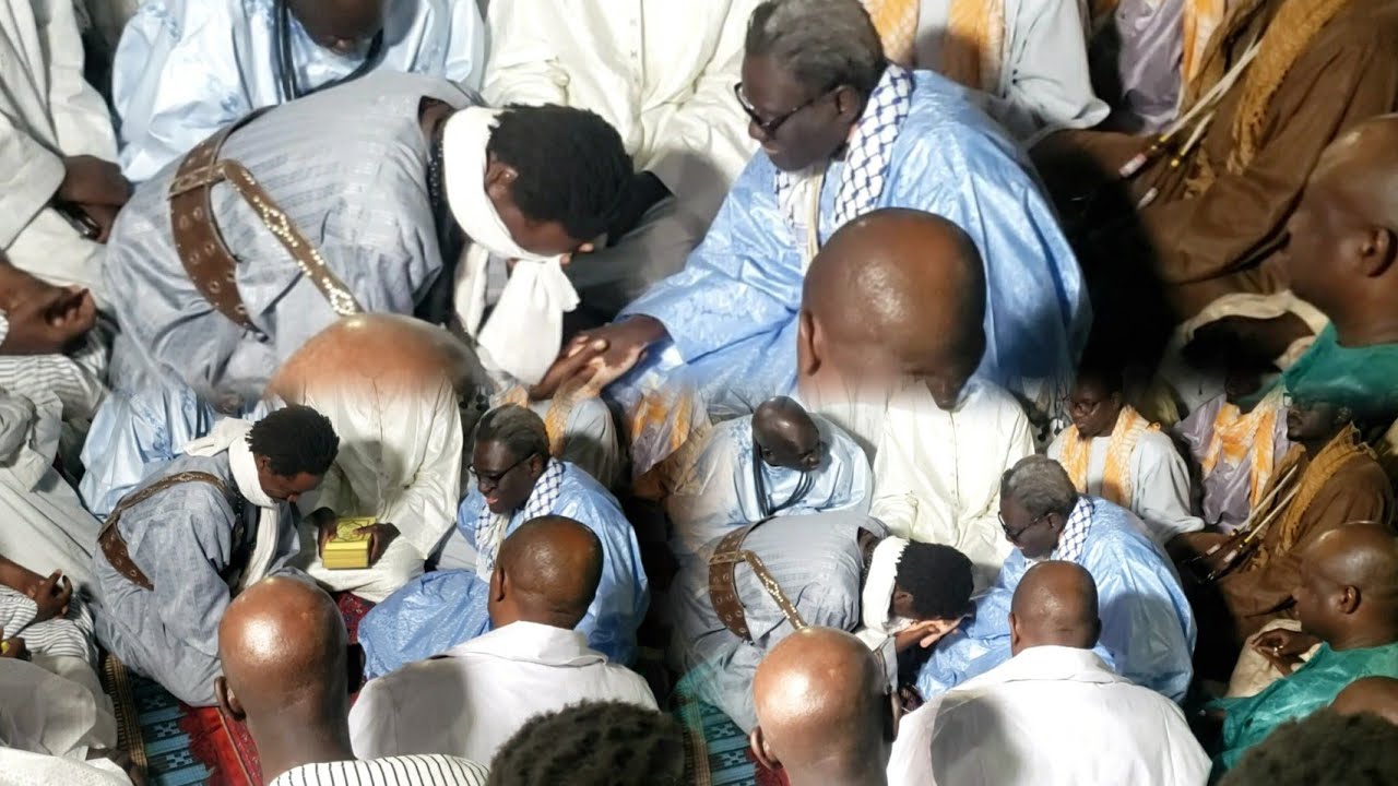 Visite de Serigne Amsatou Mbacke Site Zikroulah Baye fall
