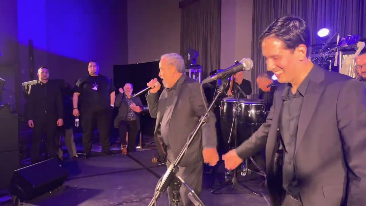 Julia - Andy Montañez ( Acompañado por Fusion Latina™) Dallas 2021