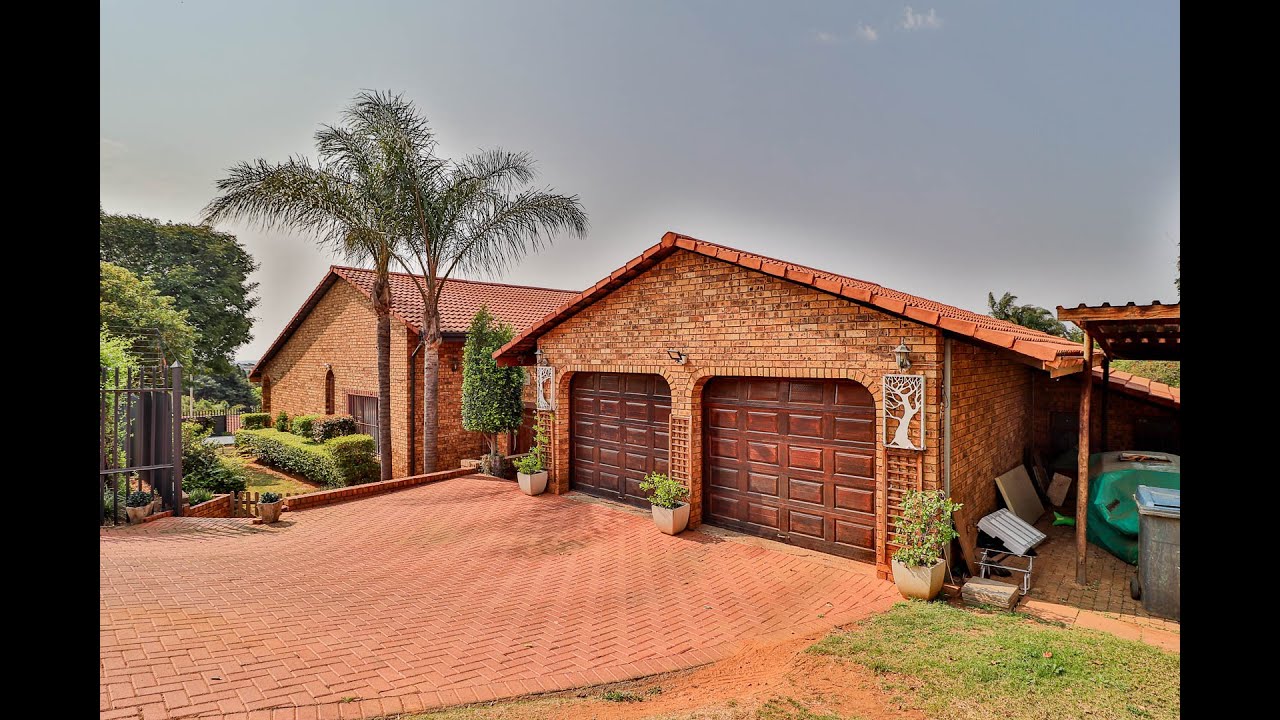 3 Bedroom For Sale | Moreleta Park