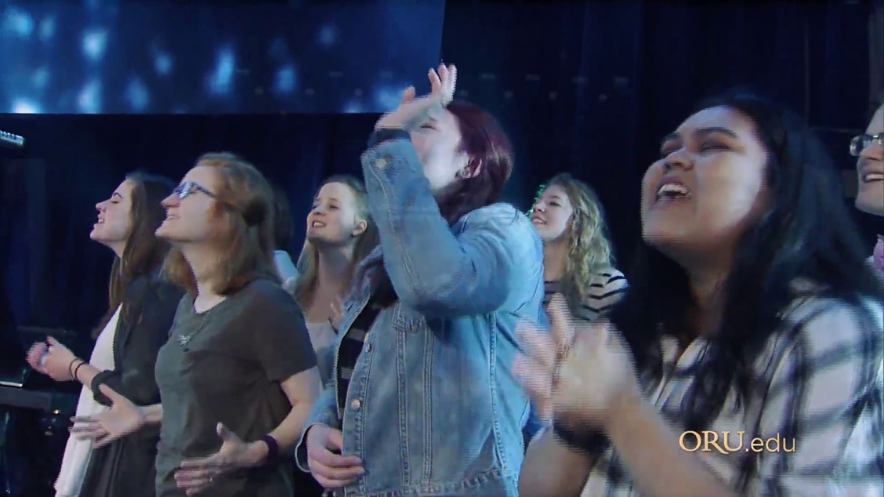 Tremble Medley / Mosaic MSC / Live ORU
