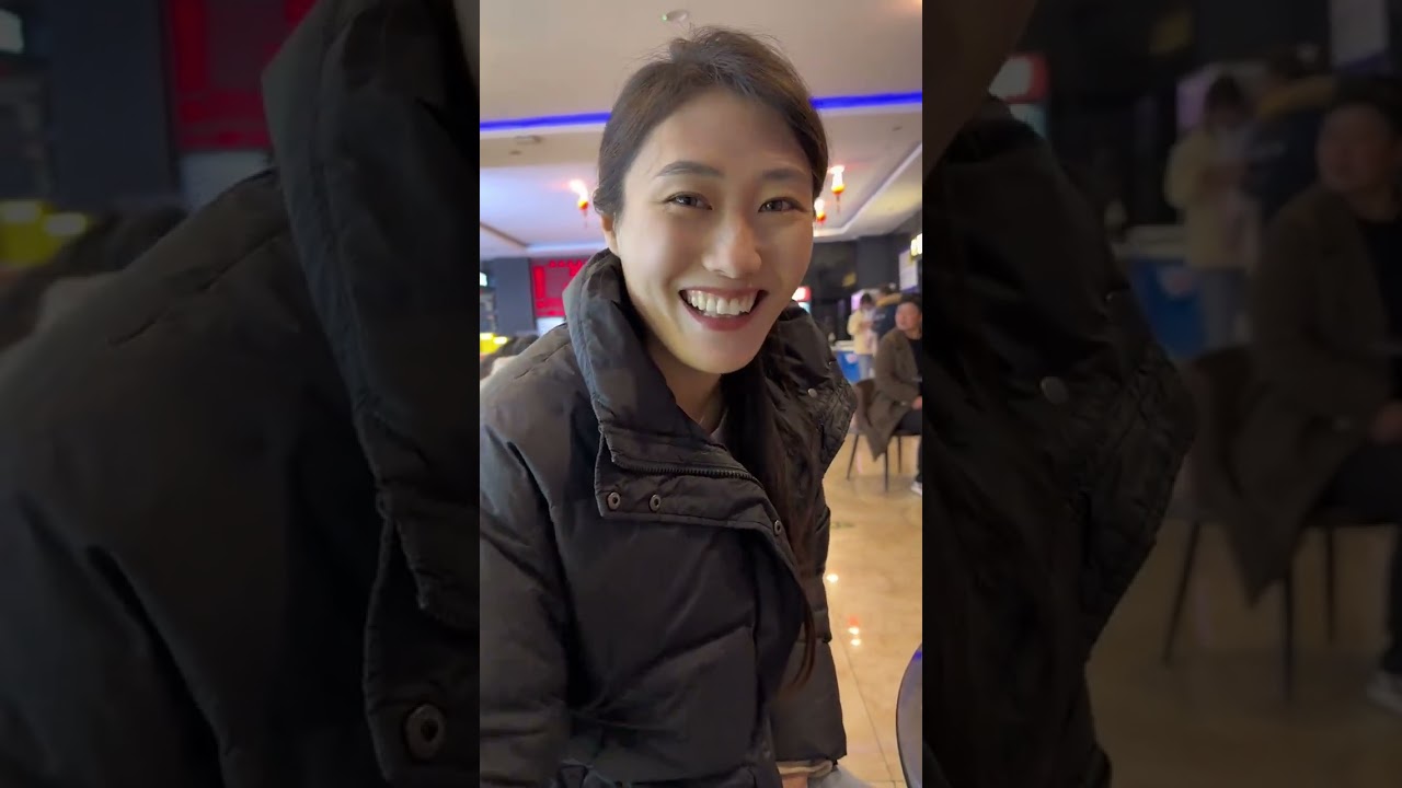 今天是我最放松的一天，雖然有點小插曲，但是和親愛的家人，看了喜歡的電影，吃了喜歡的漂亮飯，這樣的時光很滿足…